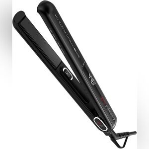NWT/NIB Gama professional silk chrome titanium flat iron